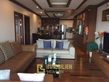 Specious 2-Bedroom Condo 115 SQM with Seaview in Baan Klang Hua Hin