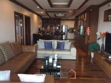 Specious 2-Bedroom Condo 115 SQM with Seaview in Baan Klang Hua Hin