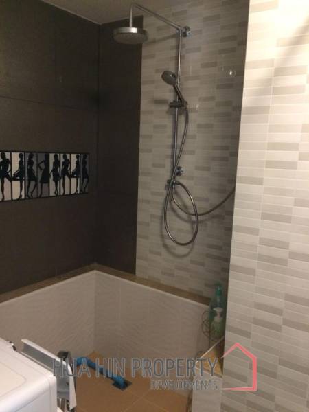 Specious 2-Bedroom Condo 115 SQM with Seaview in Baan Klang Hua Hin