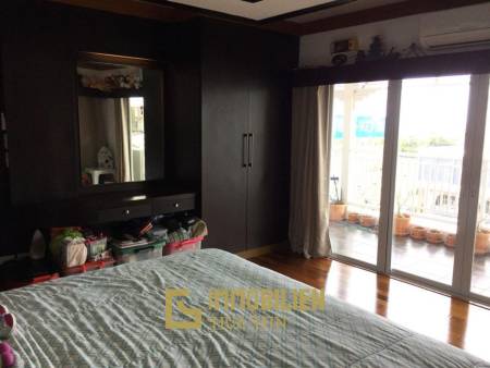 Baan Klang Hua Hin: просторный кондоминиум площадью 115 кв. м с 2 спальнями и видом на море