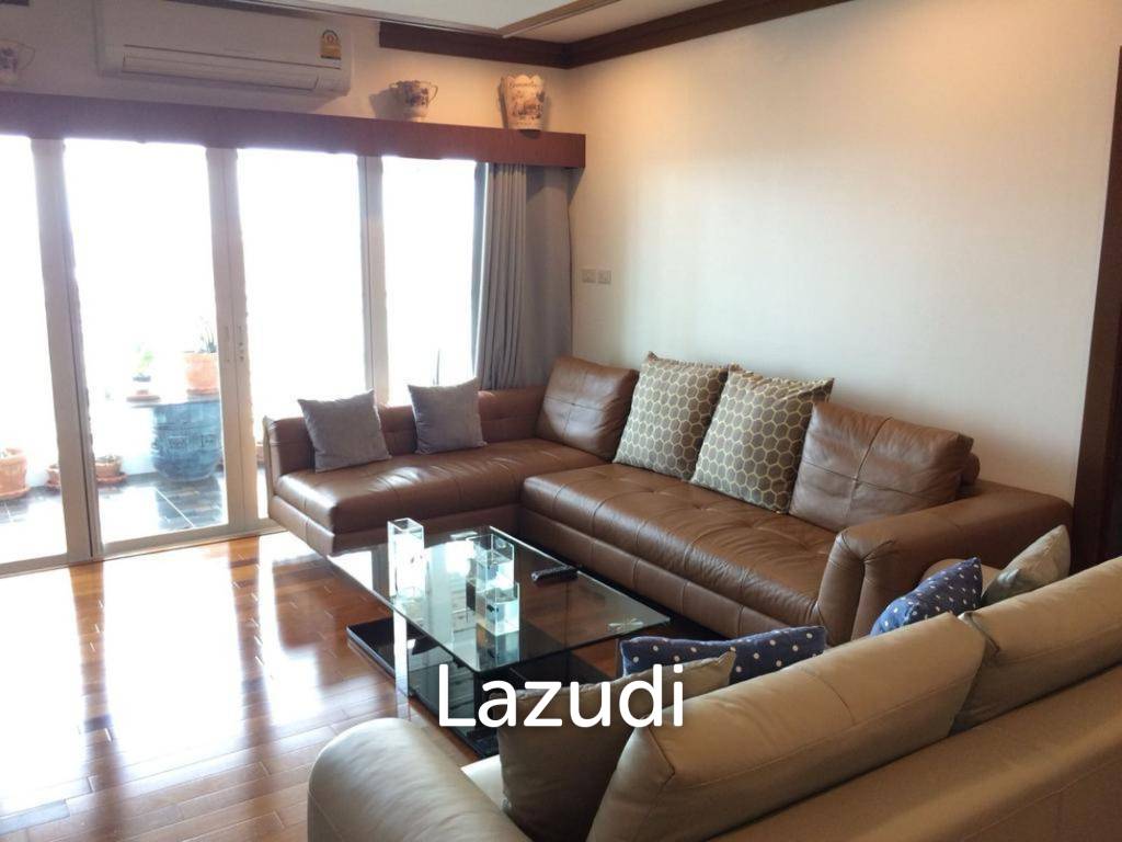 Specious 2-Bedroom Condo 115 SQM with Seaview in Baan Klang Hua Hin