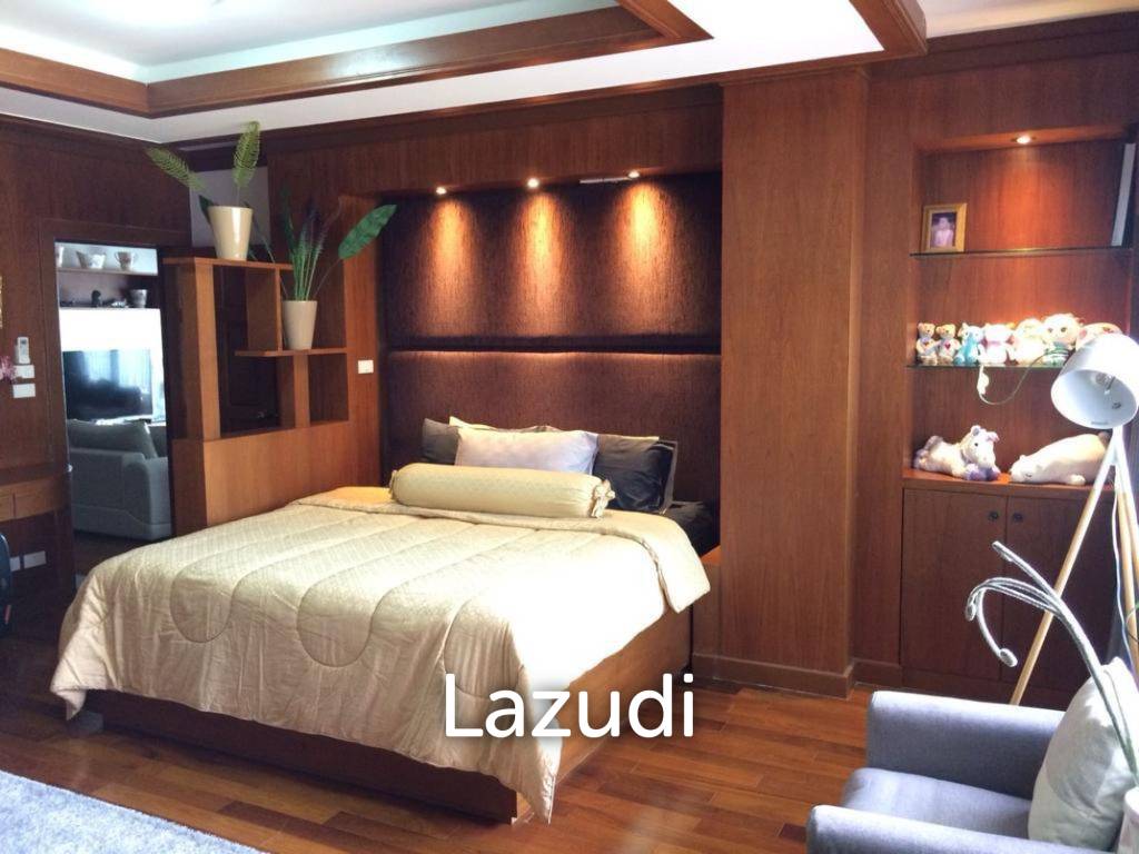 Specious 2-Bedroom Condo 115 SQM with Seaview in Baan Klang Hua Hin