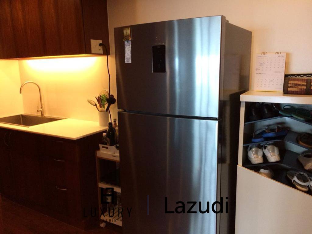 Specious 2-Bedroom Condo 115 SQM with Seaview in Baan Klang Hua Hin