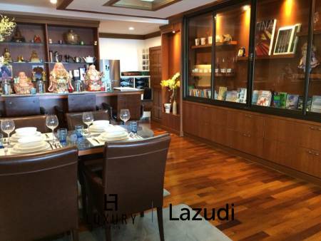 Specious 2-Bedroom Condo 115 SQM with Seaview in Baan Klang Hua Hin