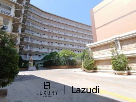 Specious 2-Bedroom Condo 115 SQM with Seaview in Baan Klang Hua Hin