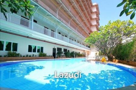 Specious 2-Bedroom Condo 115 SQM with Seaview in Baan Klang Hua Hin