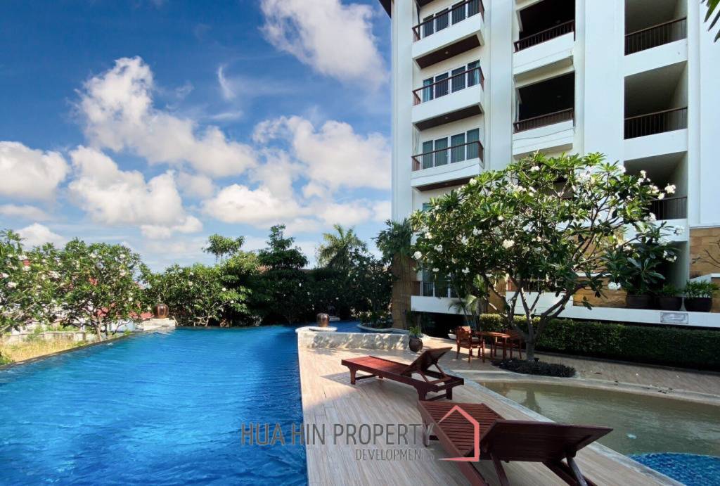 2 Bed Condo 112 SQM with Seaview in Blue Mountain in Hua Hin