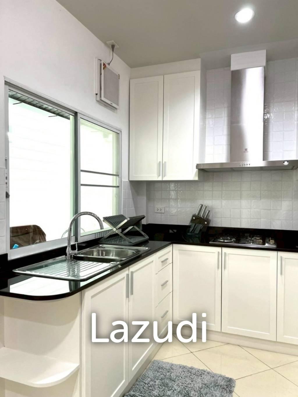 3 Beds 2 Baths 200 SQ.M. Green Field Villas 3