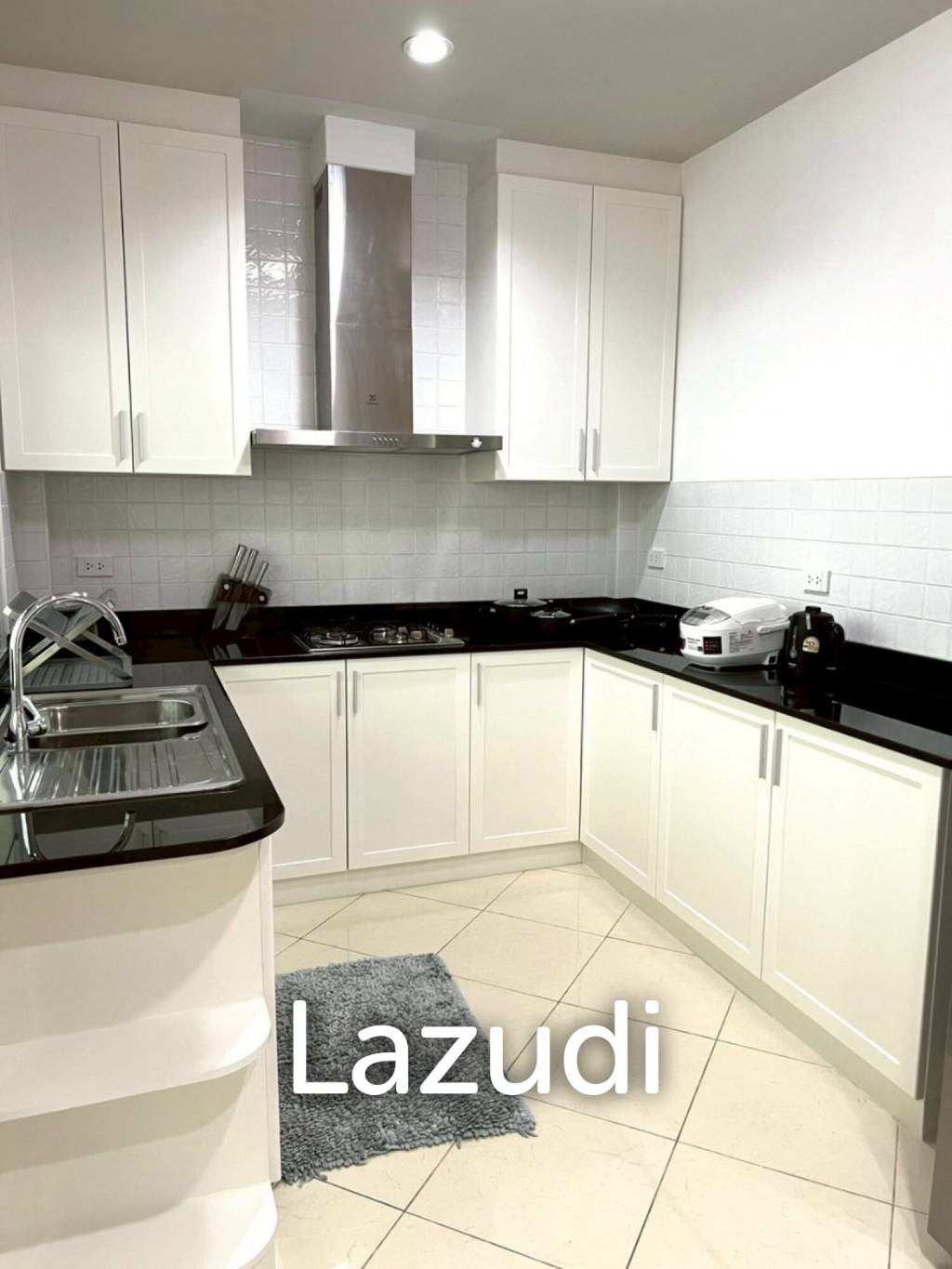 3 Beds 2 Baths 200 SQ.M. Green Field Villas 3
