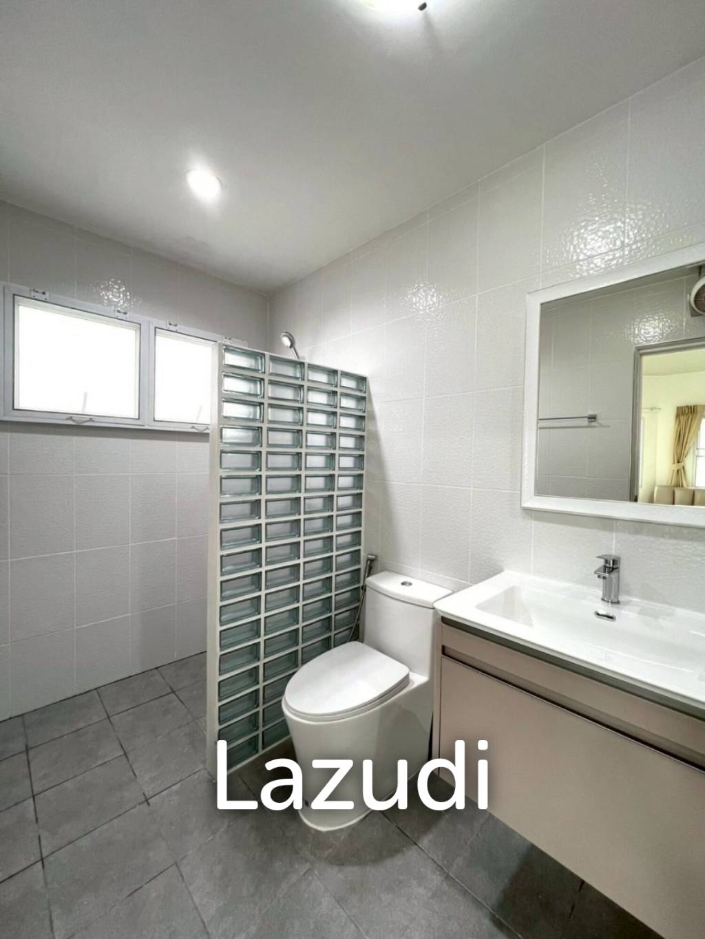 3 Beds 2 Baths 200 SQ.M. Green Field Villas 3