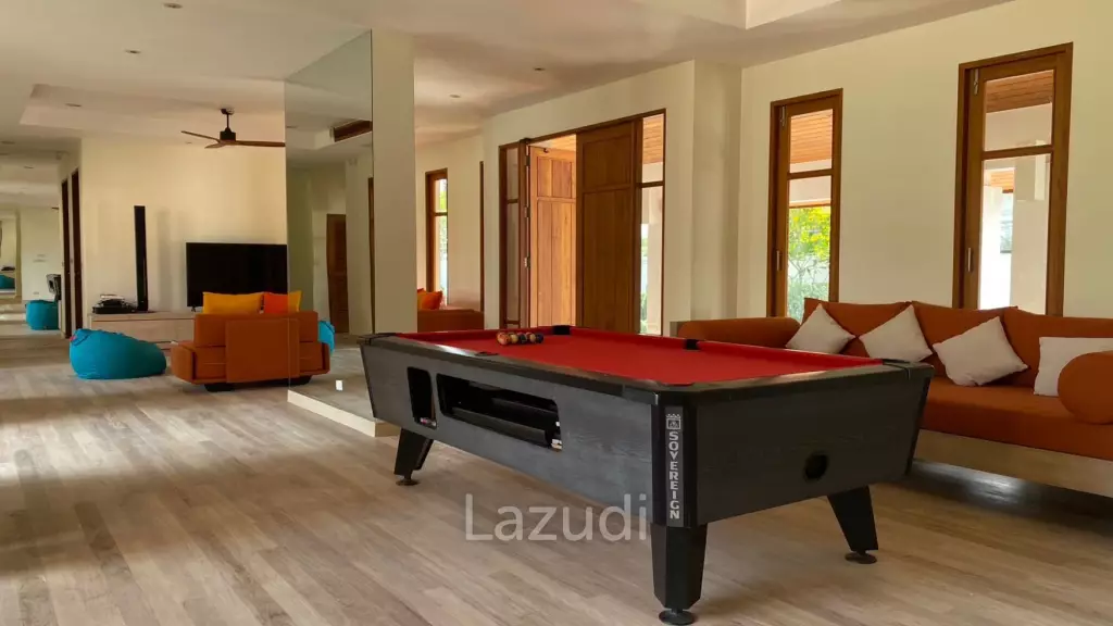 Spacious 700 sq.m 6-Bedroom Pool Villa for Rent in Kathu