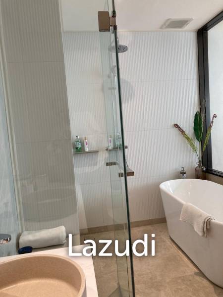 Luxurious Beachfront 1 Bedroom Condo in Intercontinental Residences Hua Hin