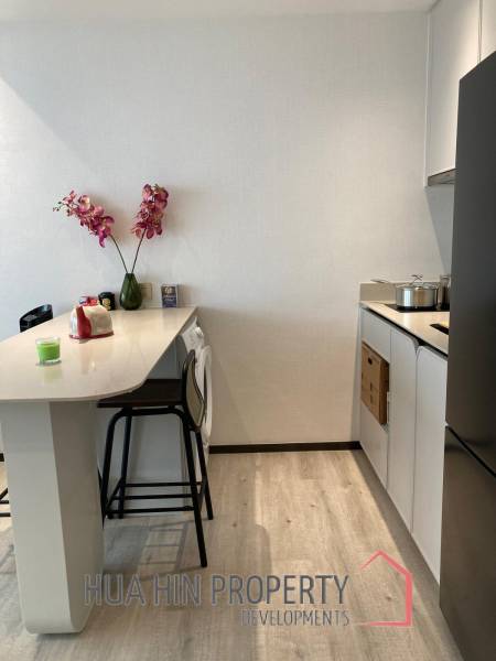 Luxurious Beachfront 1 Bedroom Condo in Intercontinental Residences Hua Hin