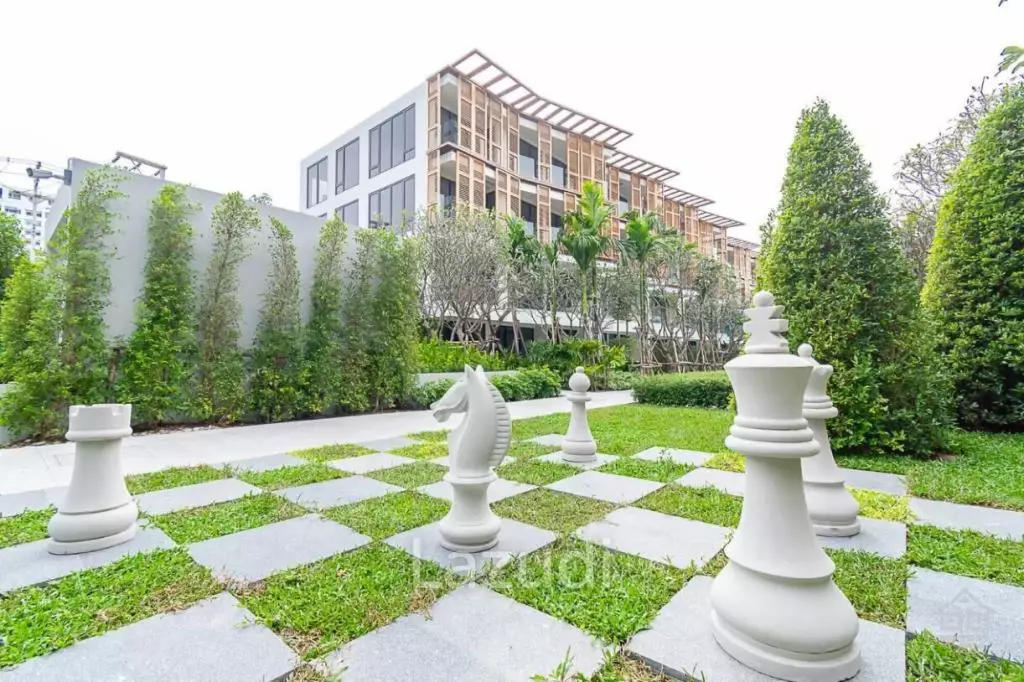 Luxurious Beachfront 1 Bedroom Condo in Intercontinental Residences Hua Hin