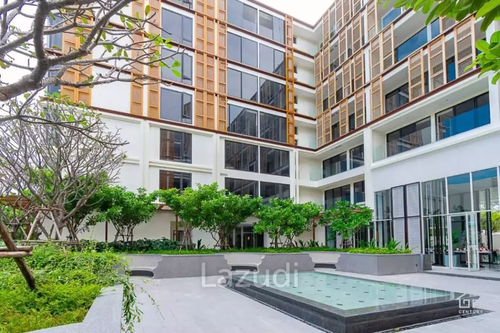Luxurious Beachfront 1 Bedroom Condo in Intercontinental Residences Hua Hin
