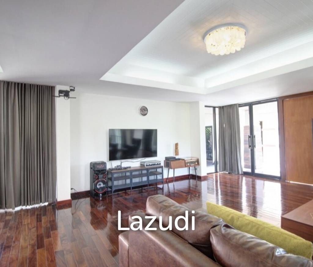 2,000 Sqm 5 Bed 6 Bath Villa For Sale