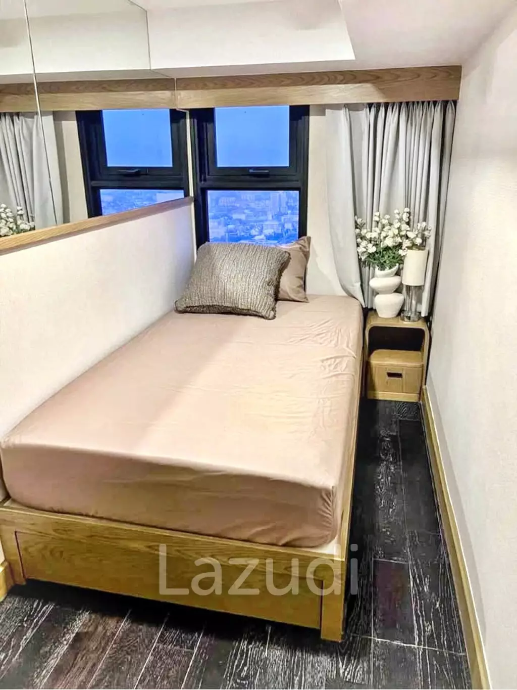 2 Bedroom 2 Bathroom 60 Sq.m Park Origin Thonglo
