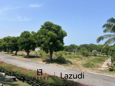 Территория Palm Hills Golf Club and Residence: первоклассная собственность 1-2-0 Rai (2400 кв. м)