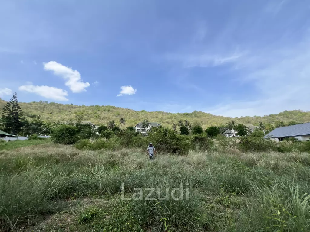 Prime Freehold 1-2-0 Rai Plot in Palm Hills Golf Club and Residence