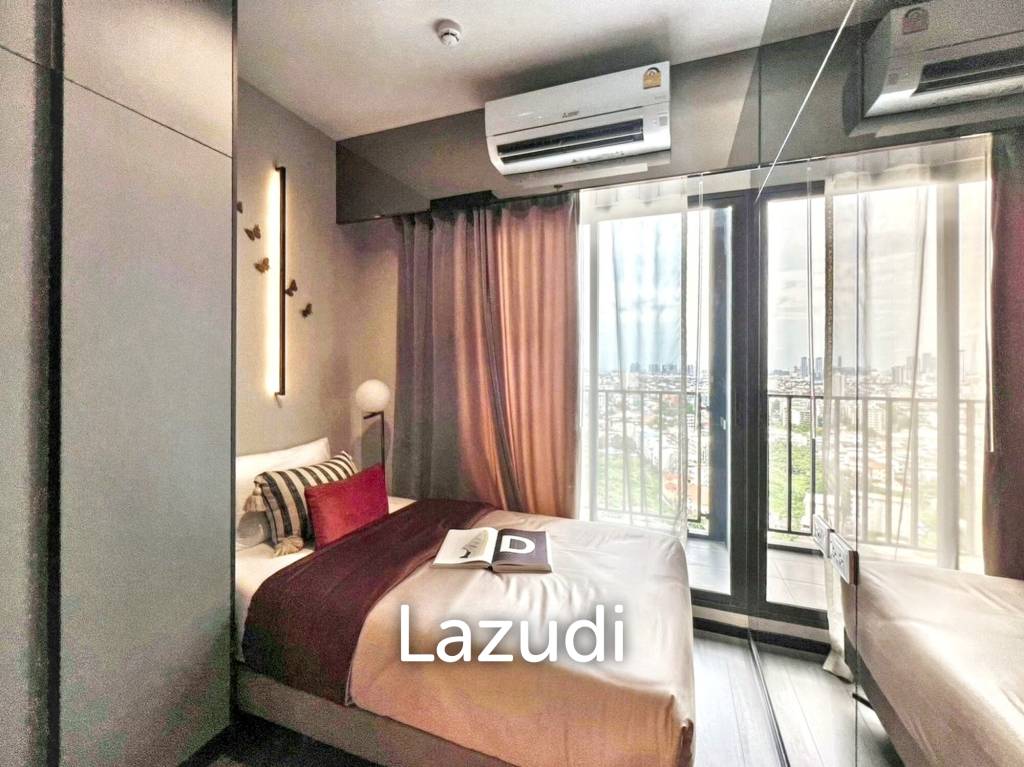 Family-Friendly 2-Bedroom Condo in Phra Khanong