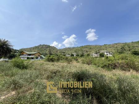 ที่ดิน 1 ไร่ 2 งาน ทำเลเยี่ยมติดสนามกอล์ม Palm Hills วิวเขา