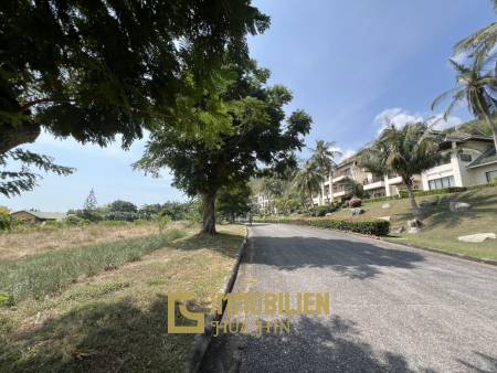 ที่ดิน 1 ไร่ 2 งาน ทำเลเยี่ยมติดสนามกอล์ม Palm Hills วิวเขา