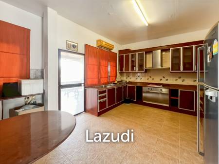 Spacious 4-Bedroom Villa with Pool and Garden on 1,980 SQM Plot