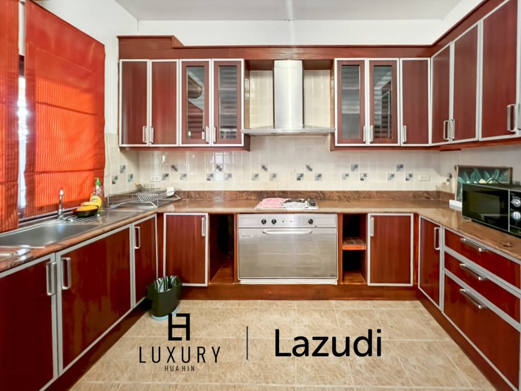 Spacious 4-Bedroom Villa with Pool and Garden on 1,980 SQM Plot