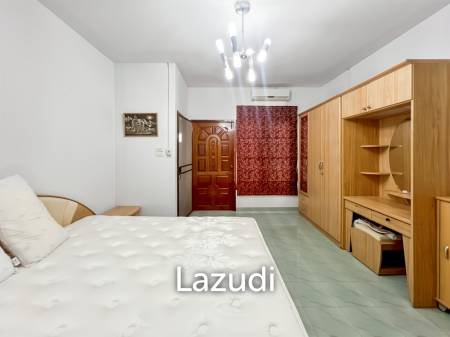 Spacious 4-Bedroom Villa with Pool and Garden on 1,980 SQM Plot