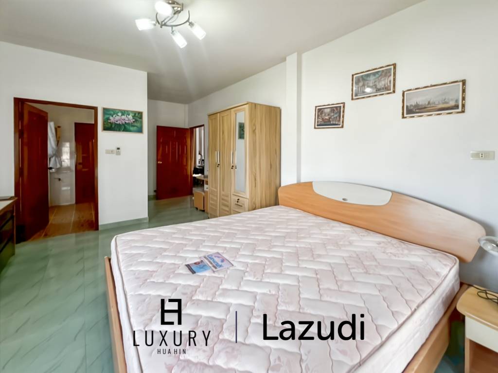 Spacious 4-Bedroom Villa with Pool and Garden on 1,980 SQM Plot