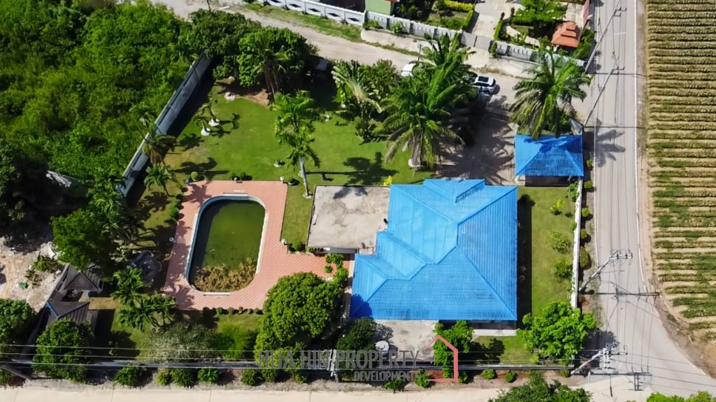 Spacious 4-Bedroom Villa with Pool and Garden on 1,980 SQM Plot
