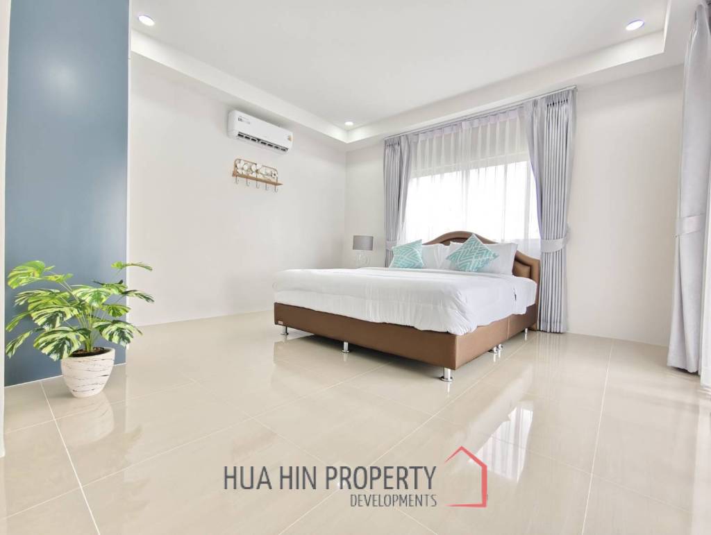 3 Bed 2 Bath 359 SQ.M Dusita Lakeside Village 2