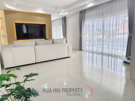 3 Bed 2 Bath 359 SQ.M Dusita Lakeside Village 2