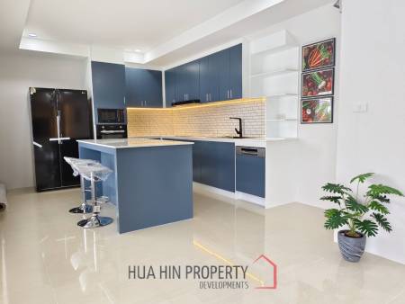 3 Bed 2 Bath 359 SQ.M Dusita Lakeside Village 2