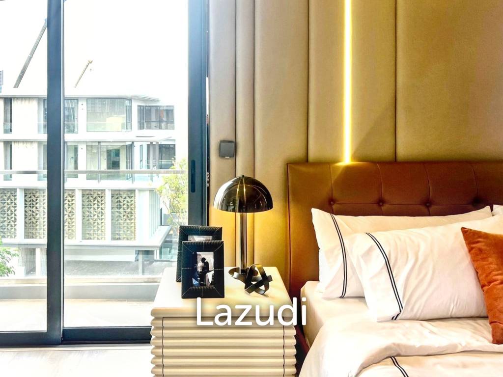 3 Bed 4 Bath 335 SQ.M ARTALE Asoke - Rama 9