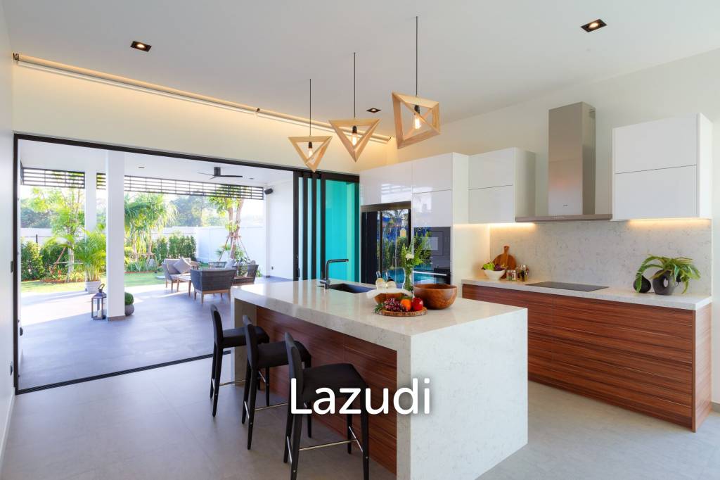 Sivana Hideaway - Modern Design 3 Bedroom Villa with Pool