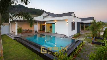 Sivana Hideaway: Moderne Pool Villa mit 3 Schlafzimmern