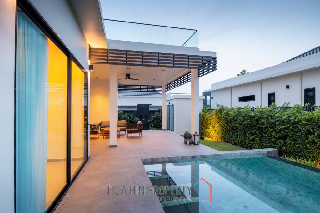 Sivana Hideaway - Modern Luxury 4 Bedroom Villa with Pool