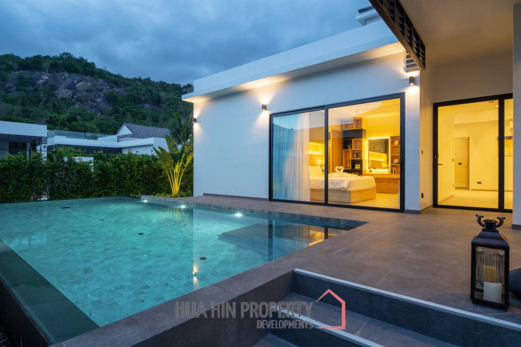 Sivana Hideaway - Modern Luxury 4 Bedroom Villa with Pool