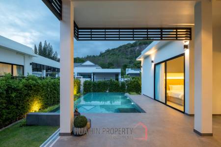 Sivana Hideaway - Modern Luxury 4 Bedroom Villa with Pool