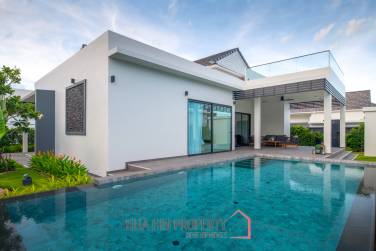 Sivana Hideaway - Modern Luxury 4 Bedroom Villa with Pool
