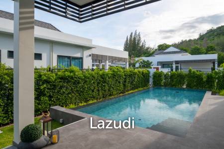 Sivana Hideaway - Modern Luxury 4 Bedroom Villa with Pool
