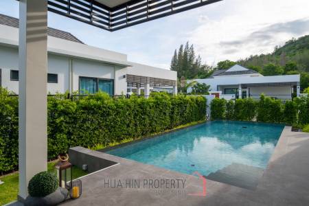 Sivana Hideaway - Modern Luxury 4 Bedroom Villa with Pool
