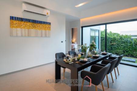 Sivana Hideaway - Modern Luxury 4 Bedroom Villa with Pool