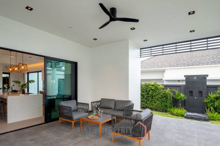 Sivana Hideaway - Modern Luxury 4 Bedroom Villa with Pool