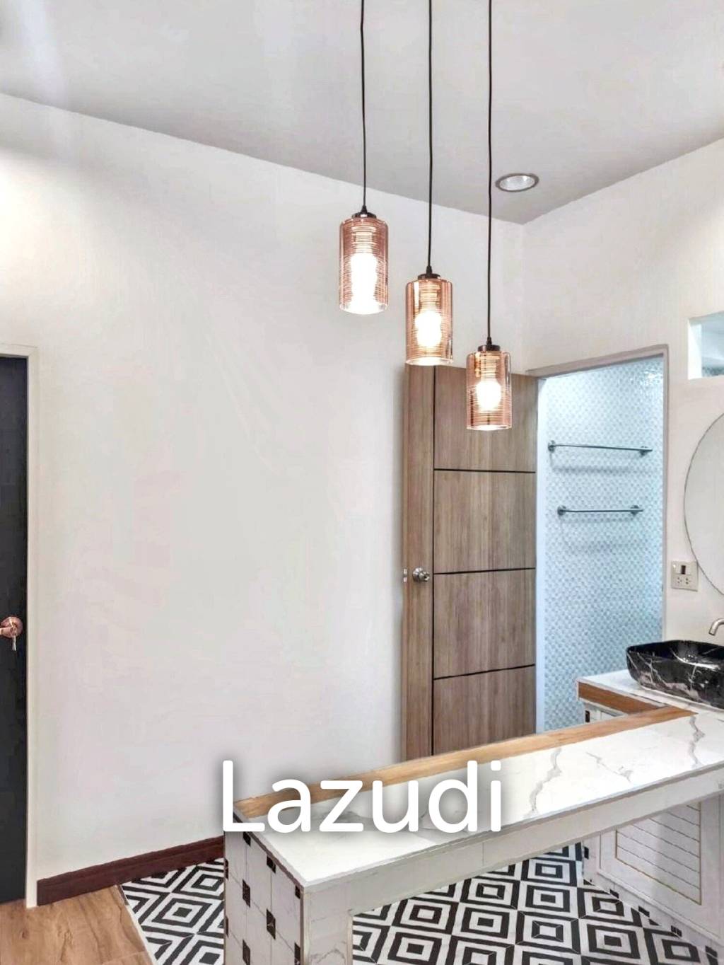 3 Bed 3 Bath 96 SQ.M Town home in Bang Chak