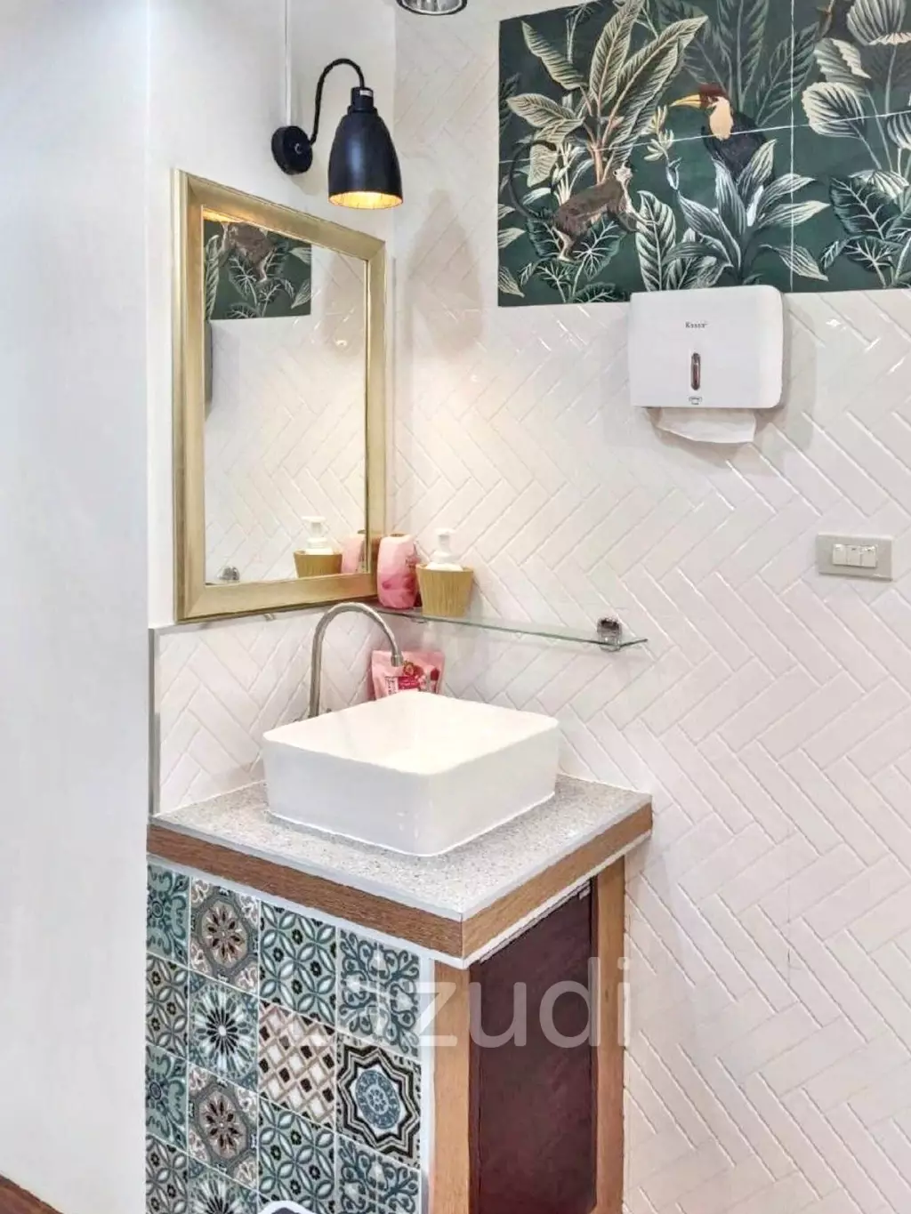 3 Bed 3 Bath 96 SQ.M Town home in Bang Chak