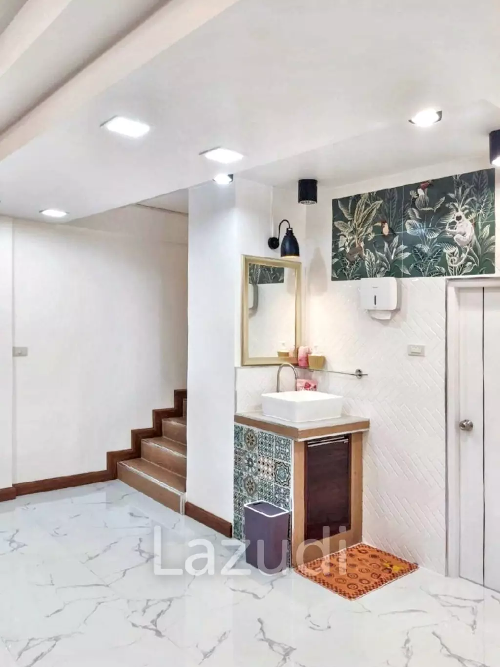 3 Bed 3 Bath 96 SQ.M Town home in Bang Chak