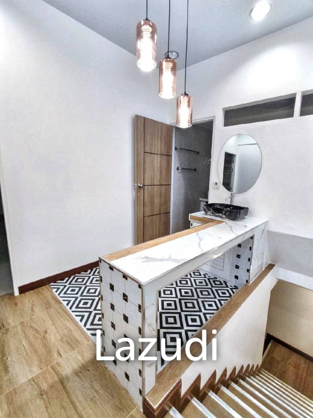 3 Bed 3 Bath 96 SQ.M Town home in Bang Chak