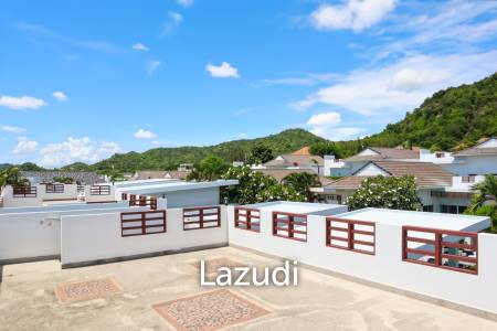 Sivana Gardens - 2-Bedroom Villa with Pool and Roof Terrace